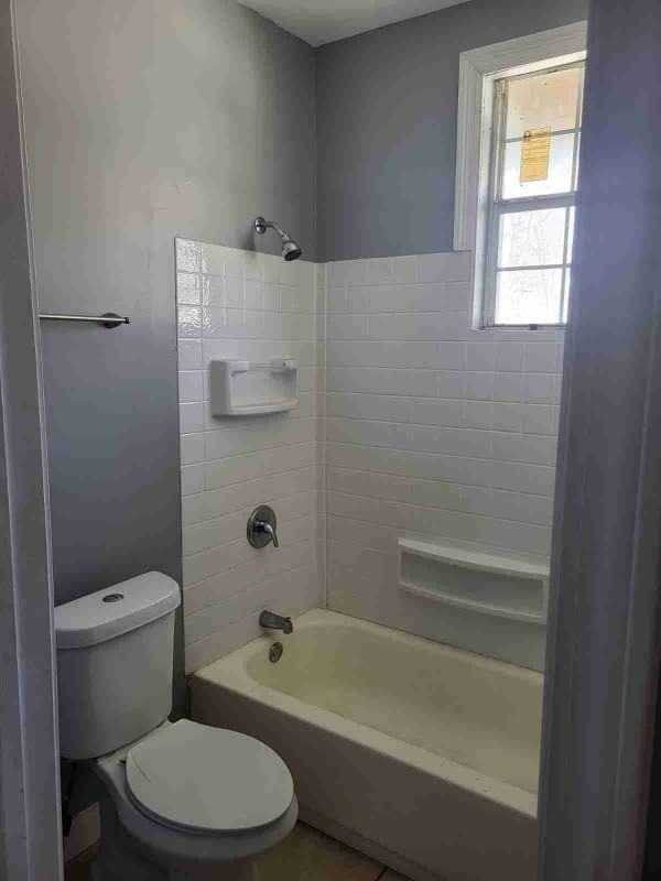 2122 Desire St - Photo 4 of 4