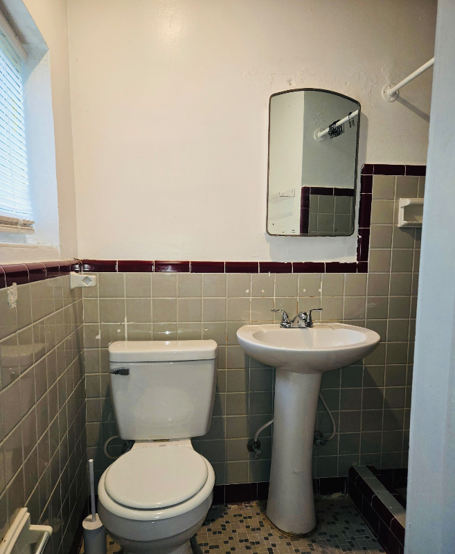 8010 Se Us Hwy #2A - Photo 2 of 7