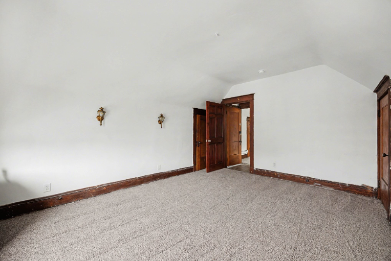 37 Euclid St #3 - Photo 6 of 10