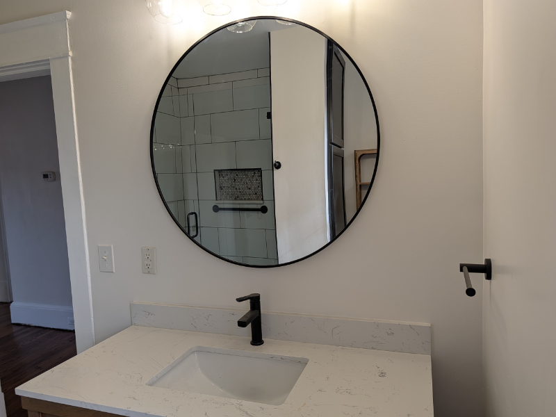 2226 Windsor Ave Sw #2 - Photo 4 of 10