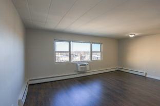 7301 N Ridge Blvd #5 - Photo 1 of 1