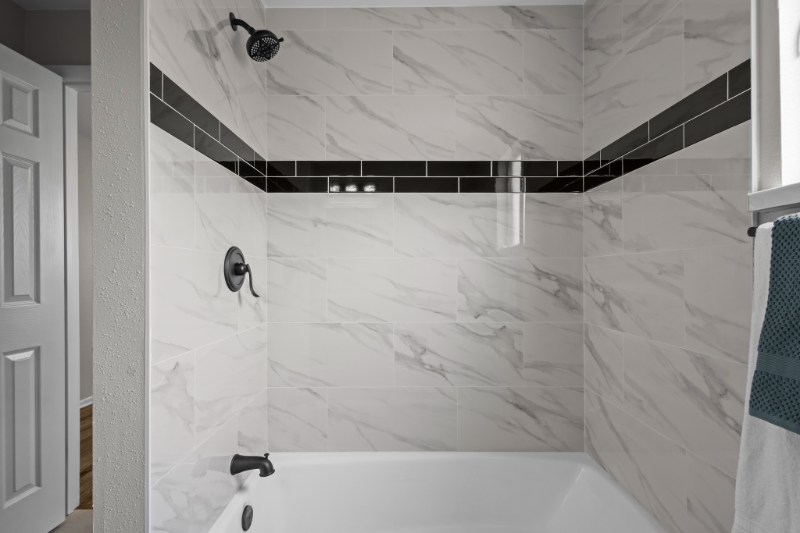 390 Scranton St - Photo 4 of 4