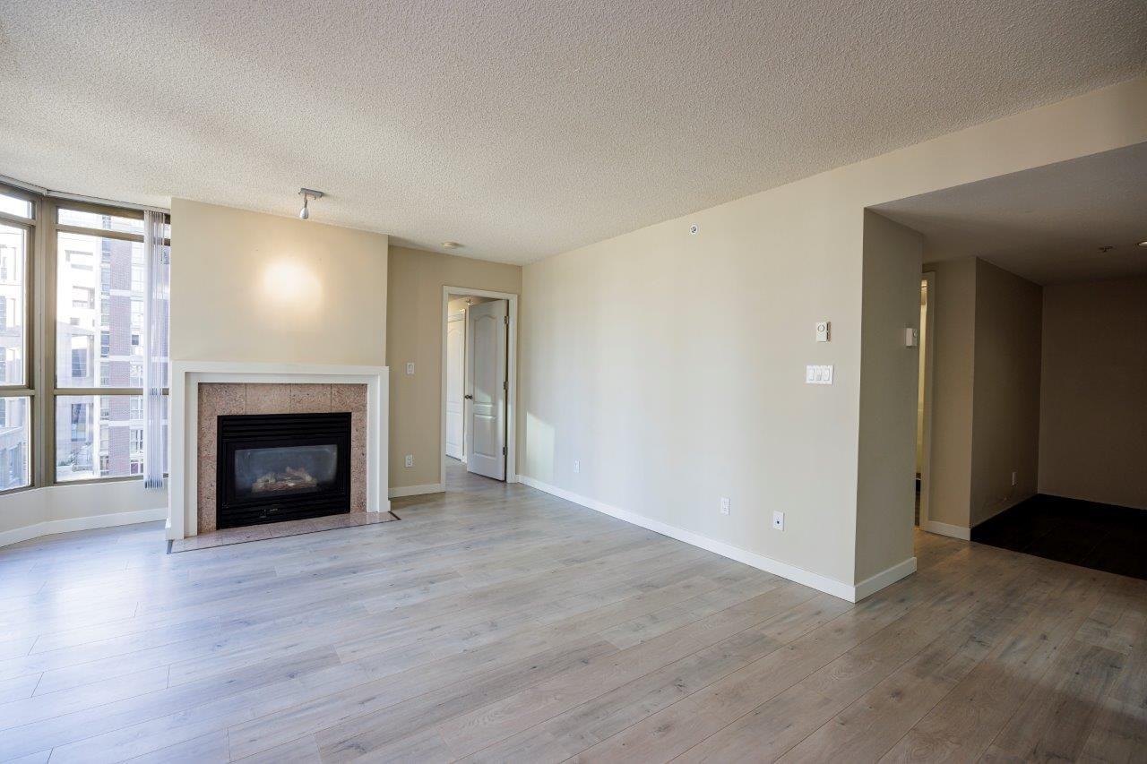 1067 Hamilton Street #1006 - Photo 3 of 23