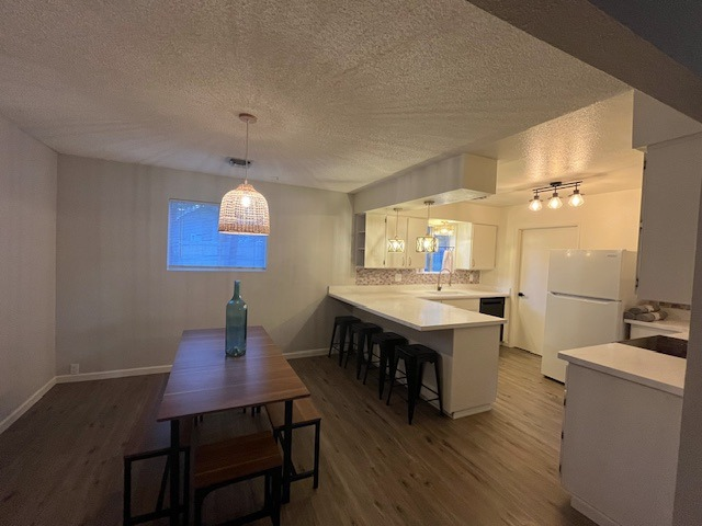 960 N 32nd Ave - Photo 4 of 15