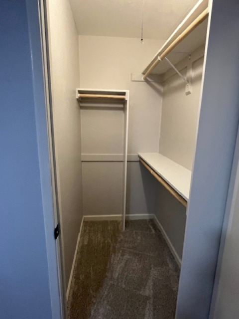 960 N 32nd Ave - Photo 7 of 15