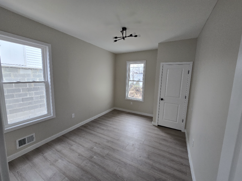 201 Maple Ave #1 - Photo 4 of 11