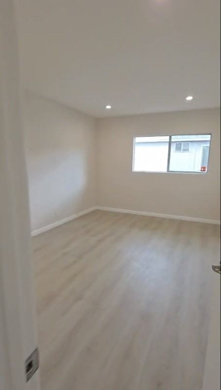 1134 E Doran St #6 - Photo 6 of 9