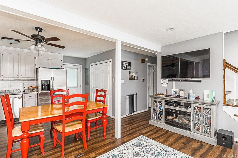 6492 Marie Ln - Photo 3 of 14