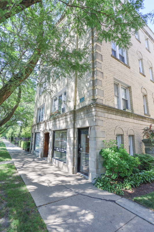 4524 N Damen Ave #2 - Photo 6 of 7