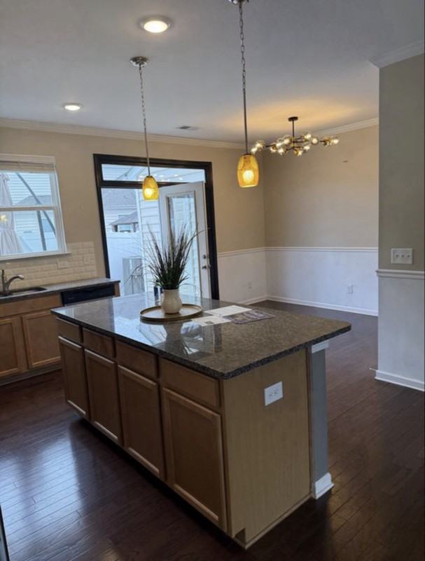 456 Spring Gardens Dr - Photo 3 of 9