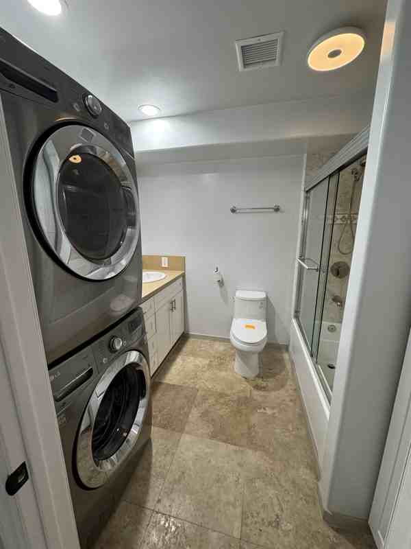 23401 Schoenborn St #B - Photo 7 of 7