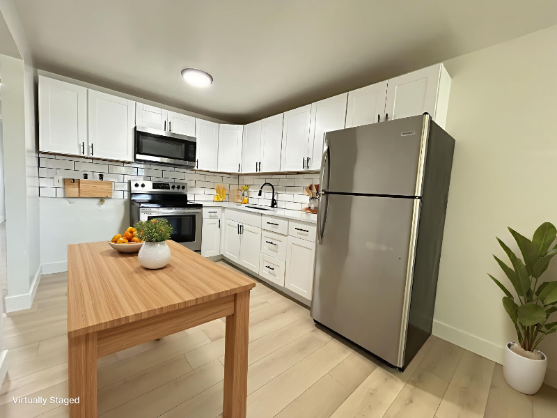 1843 W Parkway Blvd #2 - Photo 3 of 10