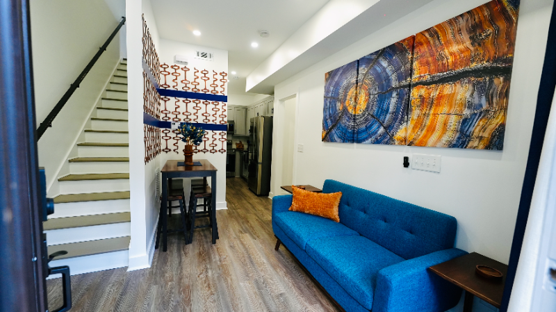 6305 Shannon Pkwy - Photo 2 of 18