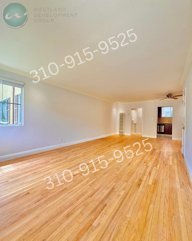 3166 S Barrington Ave #204 - Photo 5 of 17