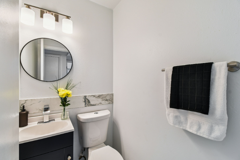 3606 Jammes Rd - Photo 4 of 10