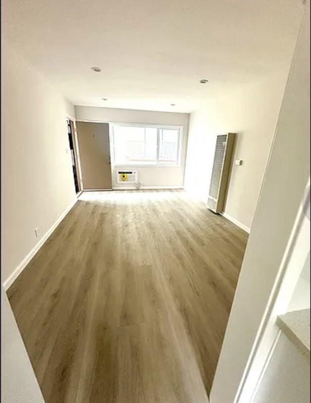 325 E Verdugo Ave #A - Photo 6 of 7