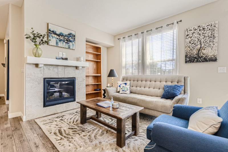 23281 E Jamison Dr - Photo 3 of 20