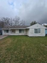 3511 Washington St - Photo 1 of 1