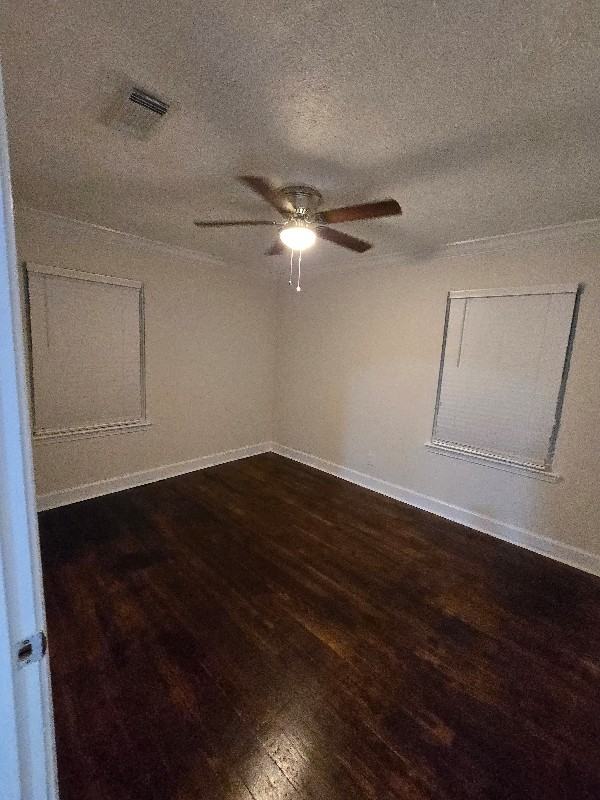 3511 Washington St - Photo 6 of 18