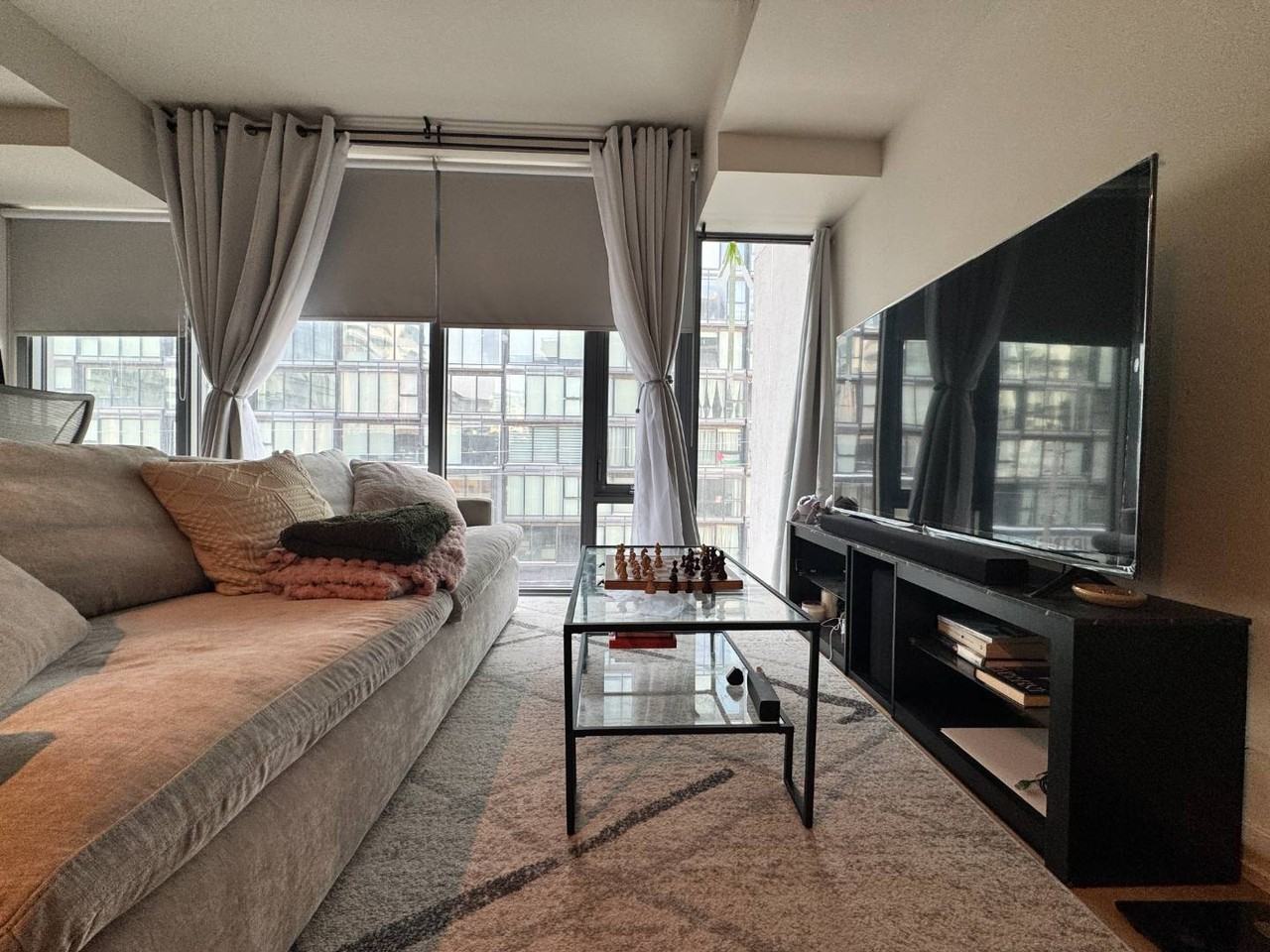 650 King St W #411 - Photo 7 of 18