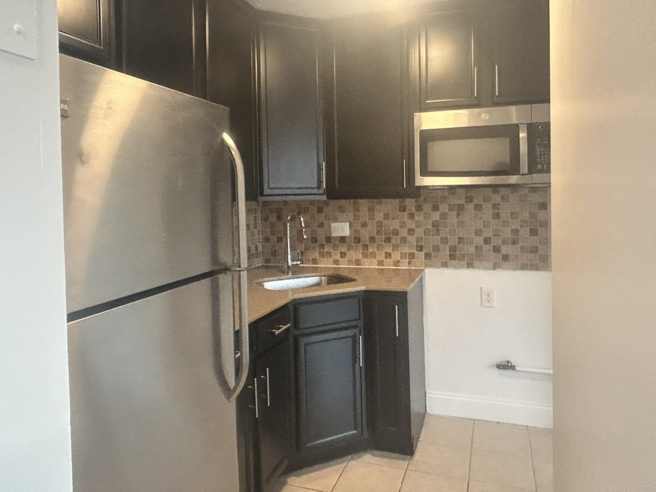 3333 Broadway - Photo 4 of 9