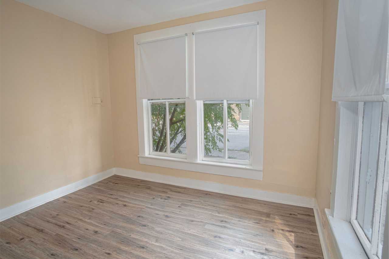 111 S Olive St #A - Photo 7 of 8