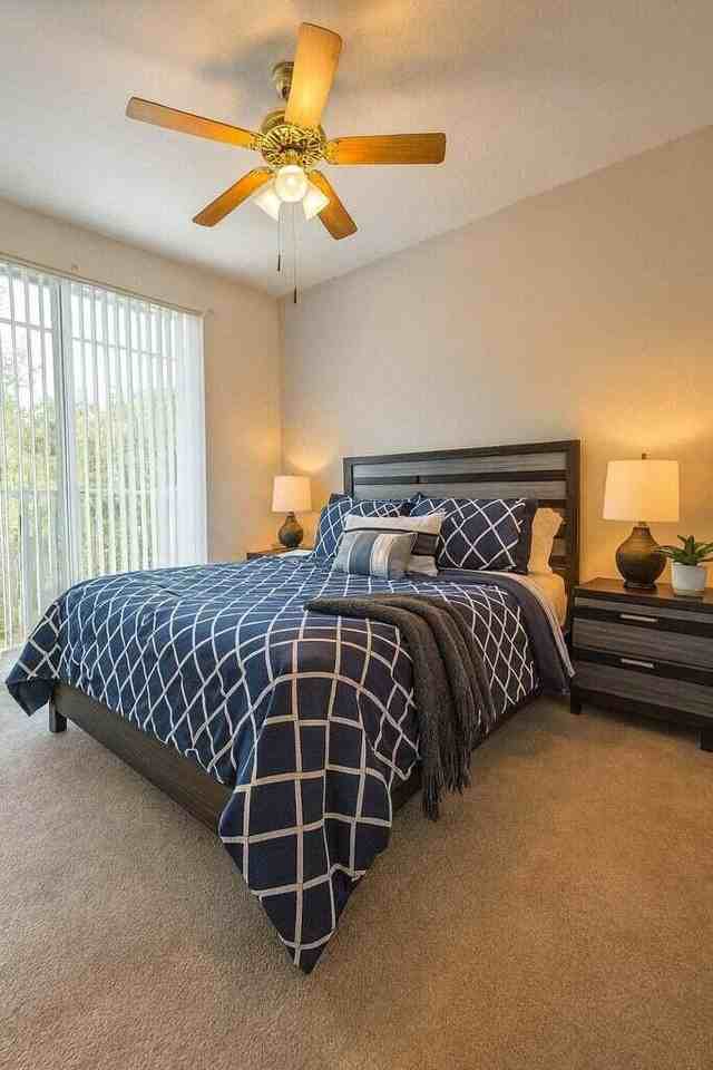 1140 University Boulevard - Photo 3 of 14