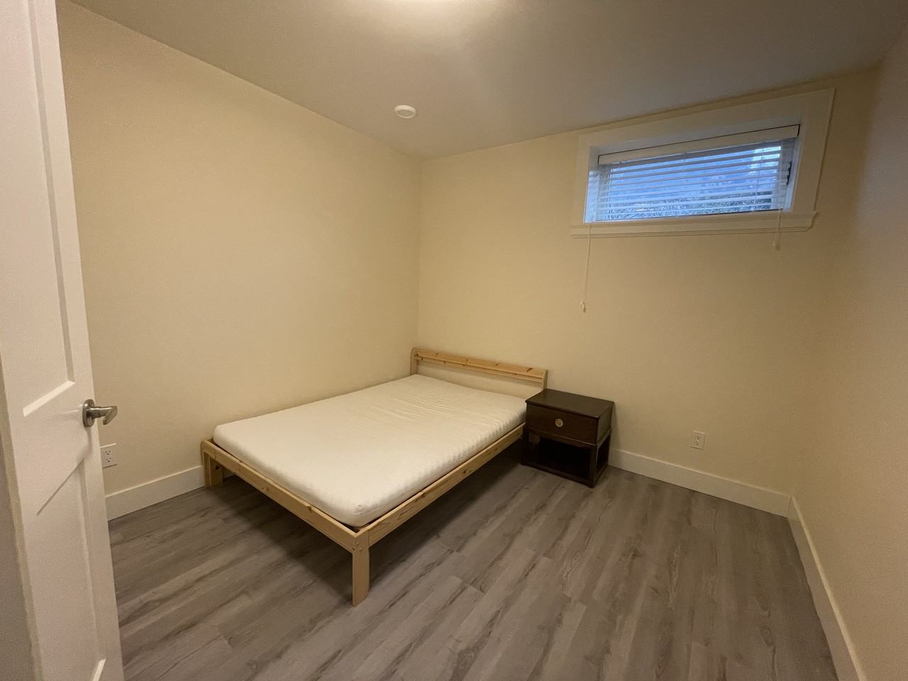 800 Grove Avenue - Photo 5 of 10