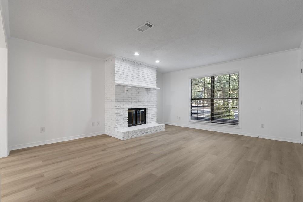 3360 Colonial Oaks Dr #10C - Photo 5 of 17