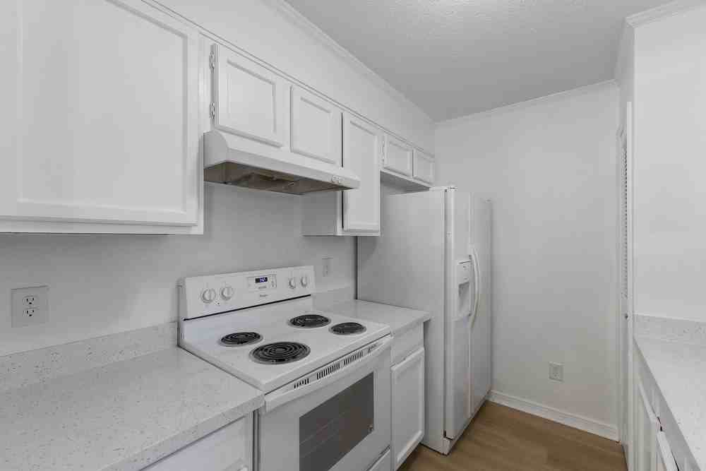 3360 Colonial Oaks Dr #10C - Photo 7 of 17