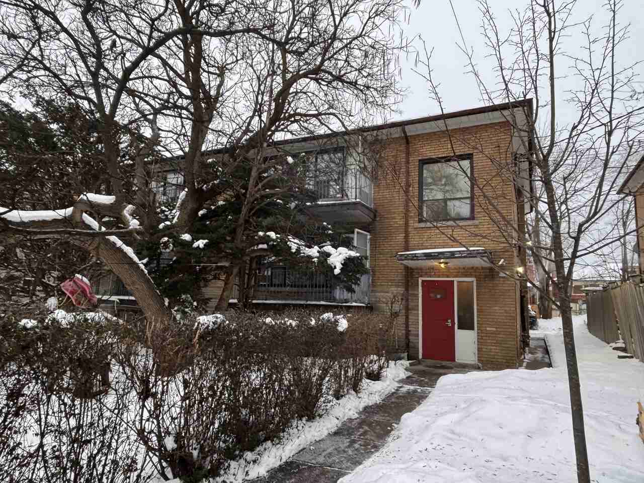 429 Lawrence Avenue West #3