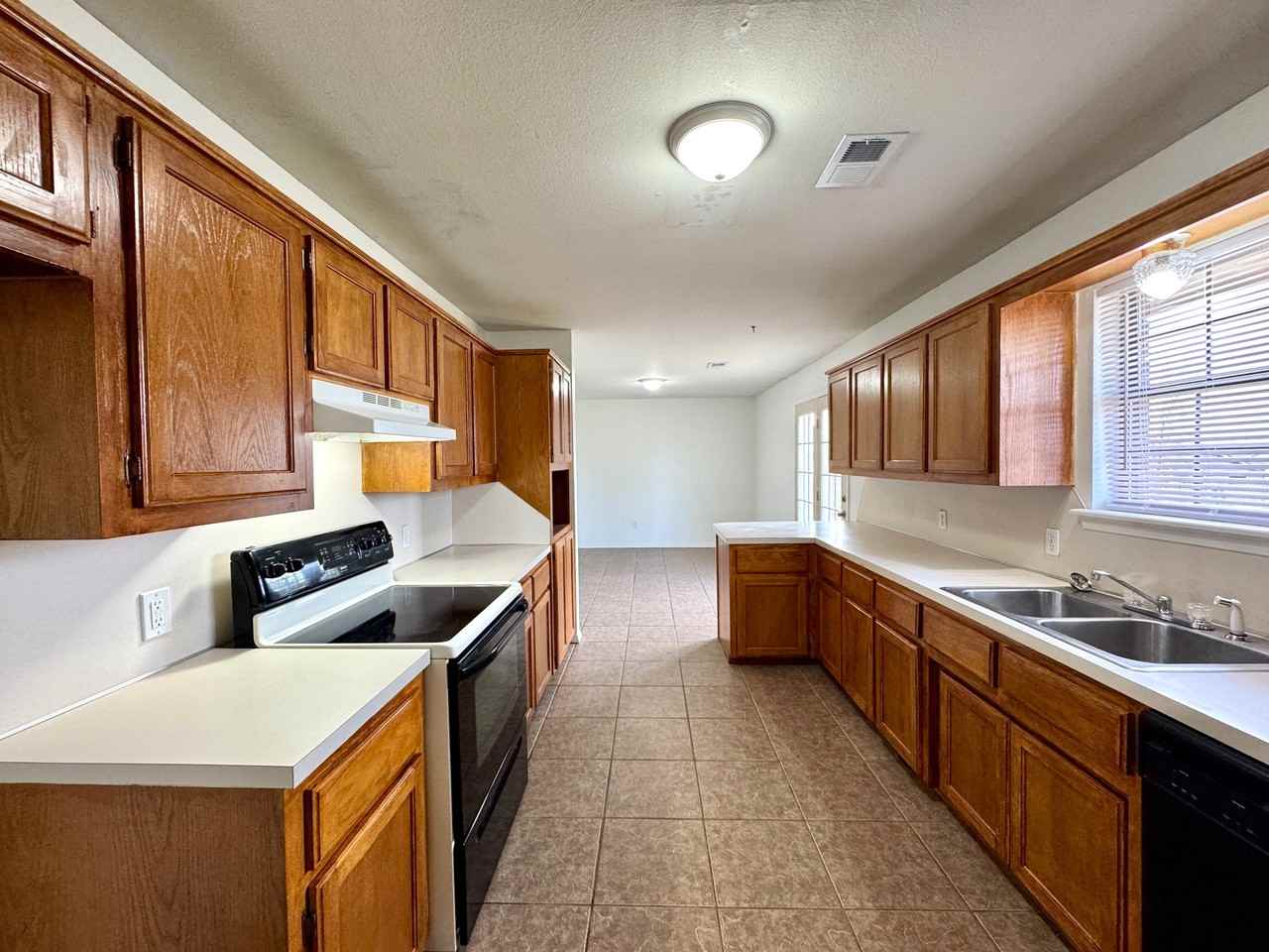 Lanita Dr #1 - Photo 3 of 11