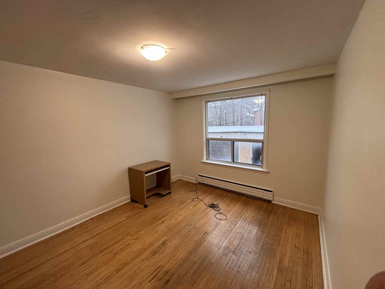 429 Lawrence Avenue West #3 - Photo 5 of 8