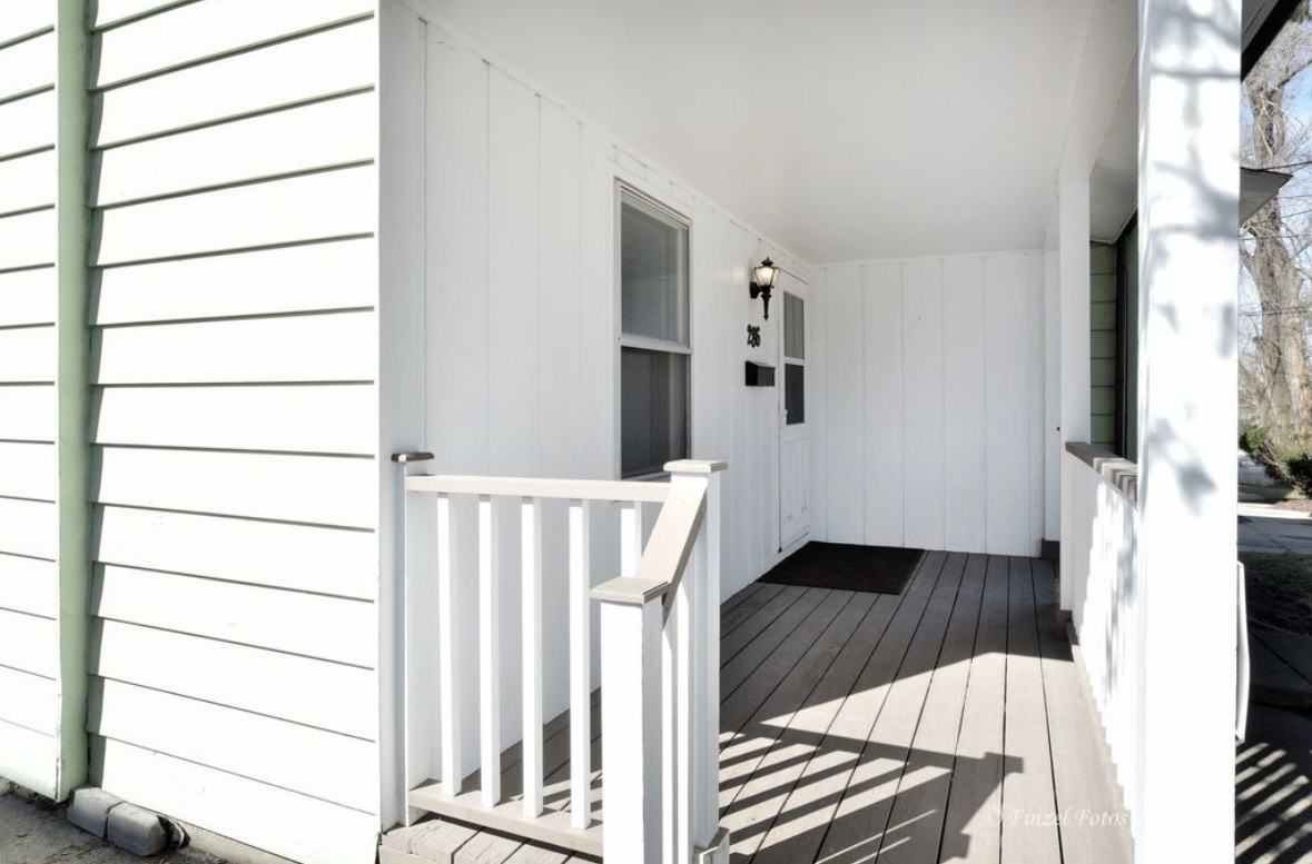 286 Villa St #NA - Photo 3 of 20