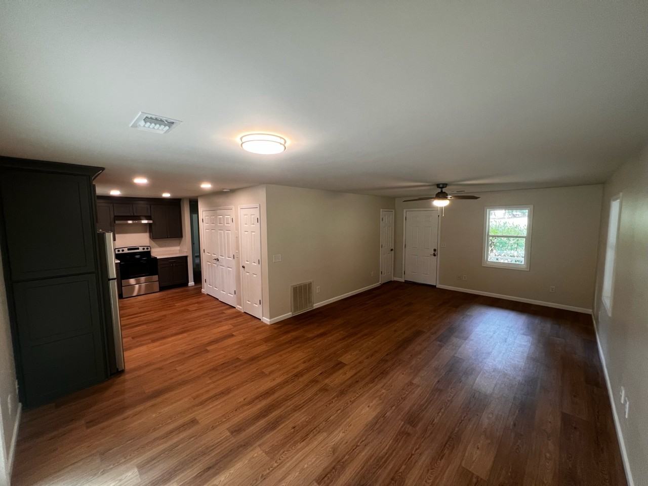 3025 Barrett Ct #NA - Photo 4 of 37