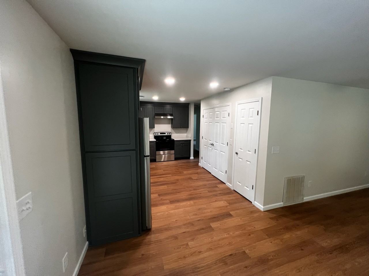 3025 Barrett Ct #NA - Photo 5 of 37