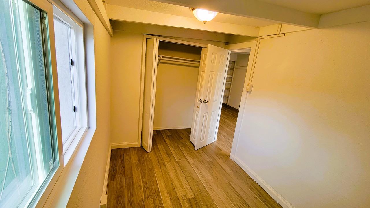 208 Kuahiwi Ave #4 - Photo 6 of 14