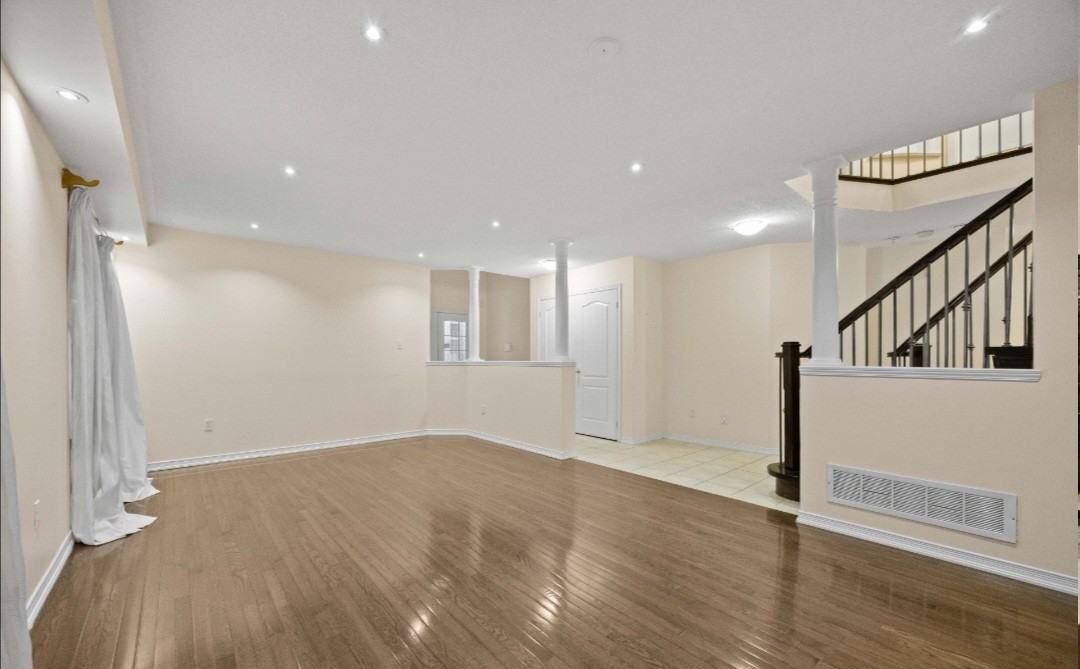 Bramfield Street - Photo 3 of 31