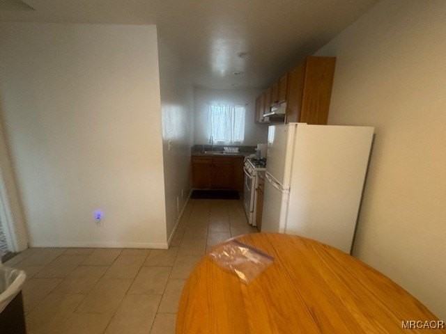 390 1/2 Summit Blvd - Photo 4 of 12