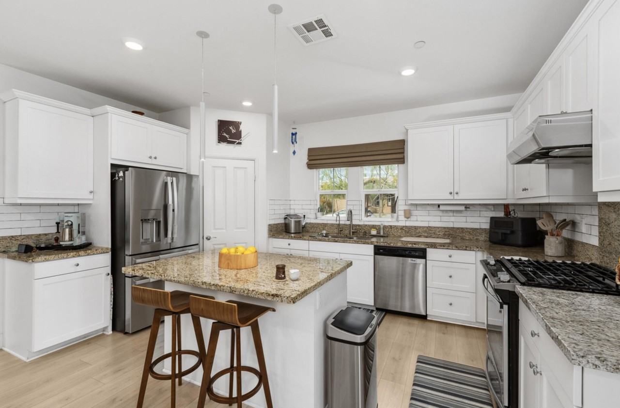 67505 Rio Naches Rd - Photo 4 of 17