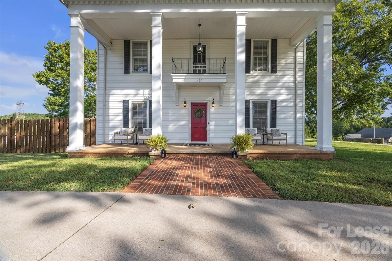 462 Mock Mill Rd - Photo 4 of 48