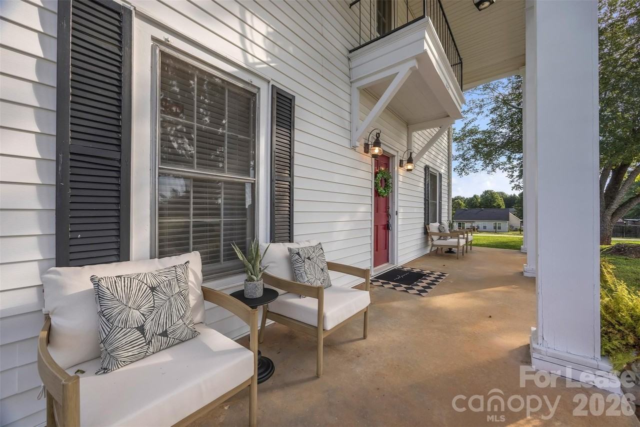 462 Mock Mill Rd - Photo 5 of 48