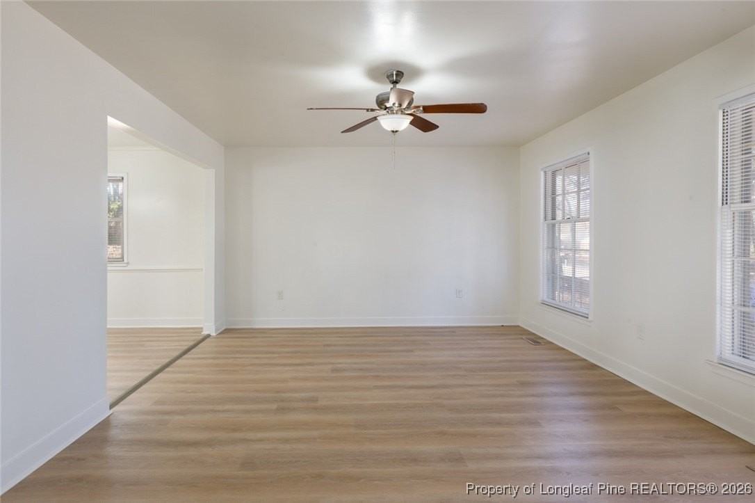 1623 Van Buren Ave - Photo 3 of 14