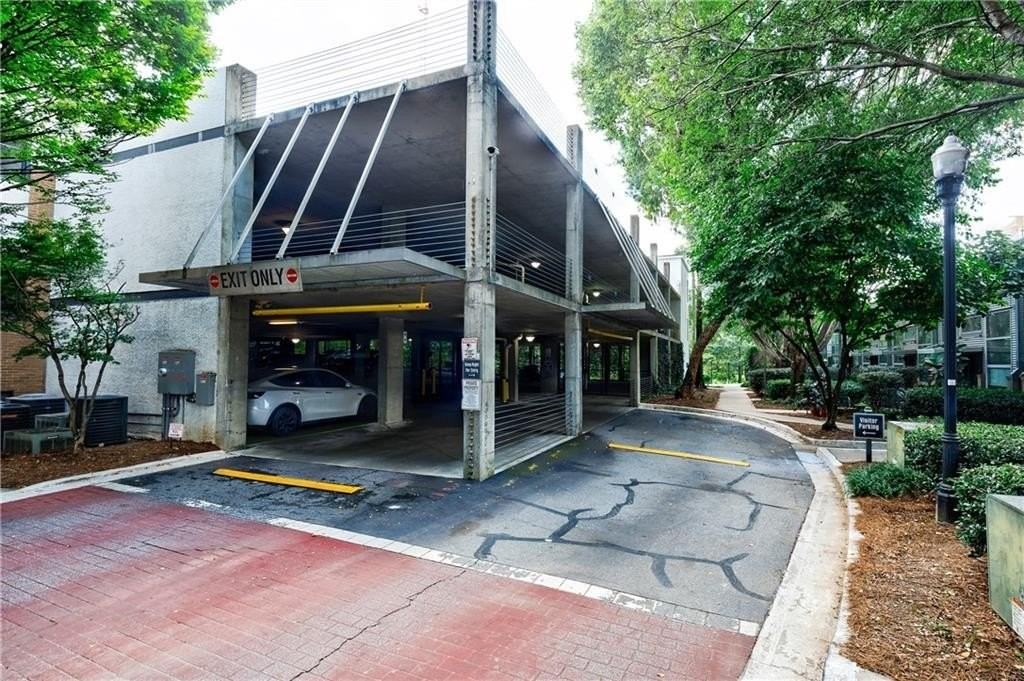 400 Village Pkwy Ne Apt 110 #110 - Photo 6 of 50