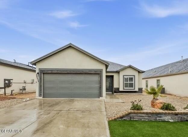 13956 Madero Ave - Photo 2 of 26