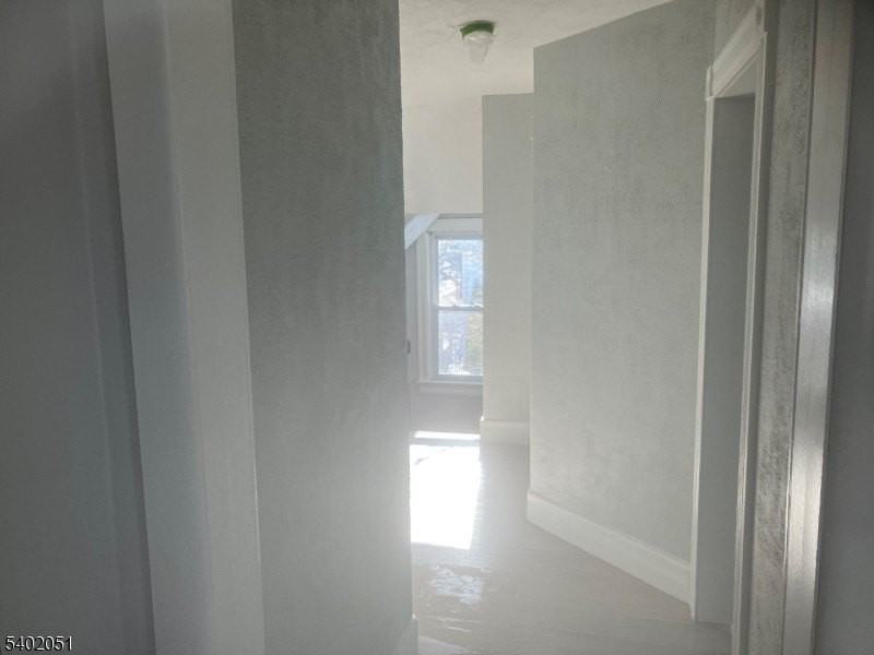 20 Ryerson Ave #2 - Photo 5 of 7