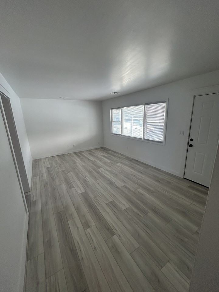 2132 Mccartney Rd #1 - Photo 5 of 18