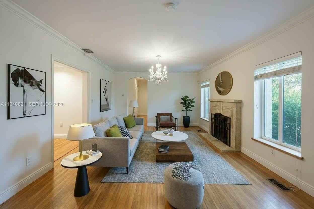 648 Sevilla Ave #0 - Photo 4 of 31