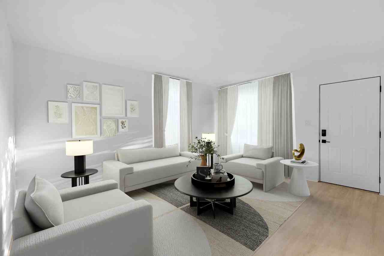 1335 Marengo Ave #1 - Photo 2 of 8