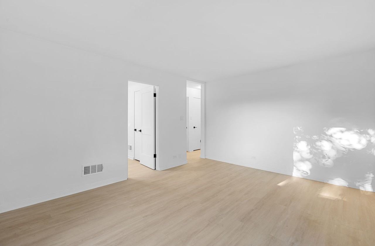 1335 Marengo Ave #1 - Photo 4 of 8